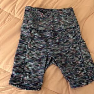 Work out shorts with pockets